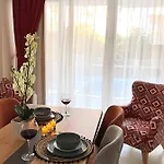 Апартаменты Alfa *